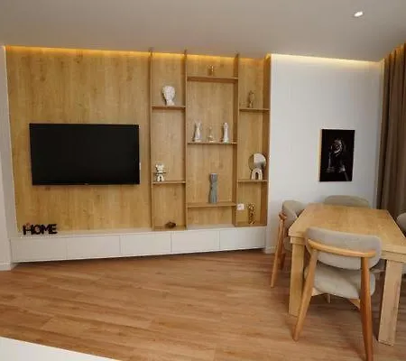 Golden Space 1 Appartement *